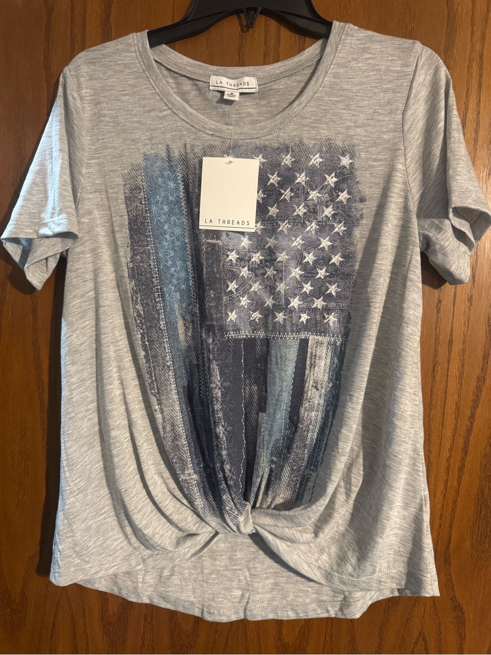 LA Threads Women's Gray Knot-Front Short Sleeve Flag Tee
